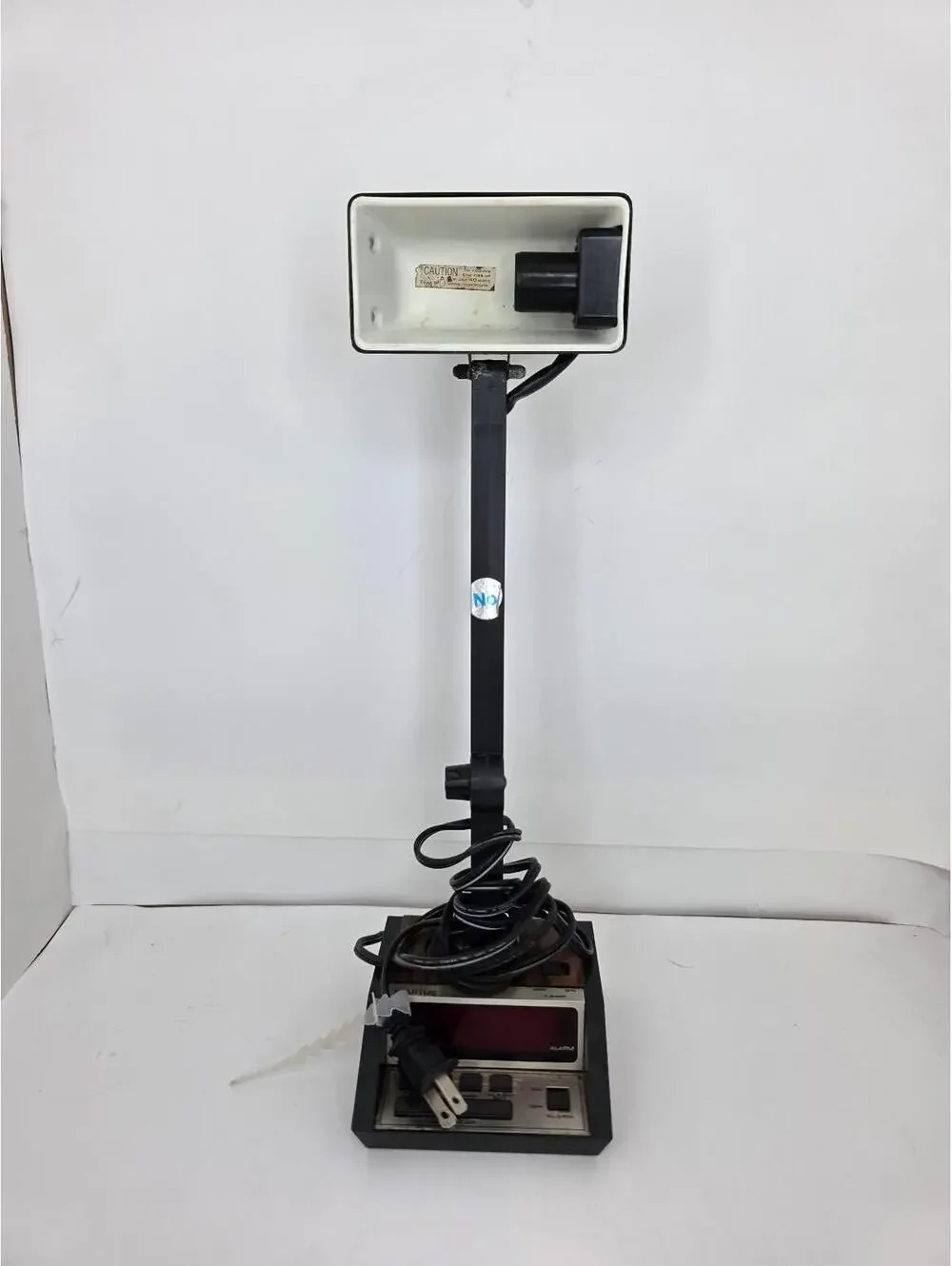 Vintage Spartus Alarm Clock Desk Lamp Digital Woodgrain Works
